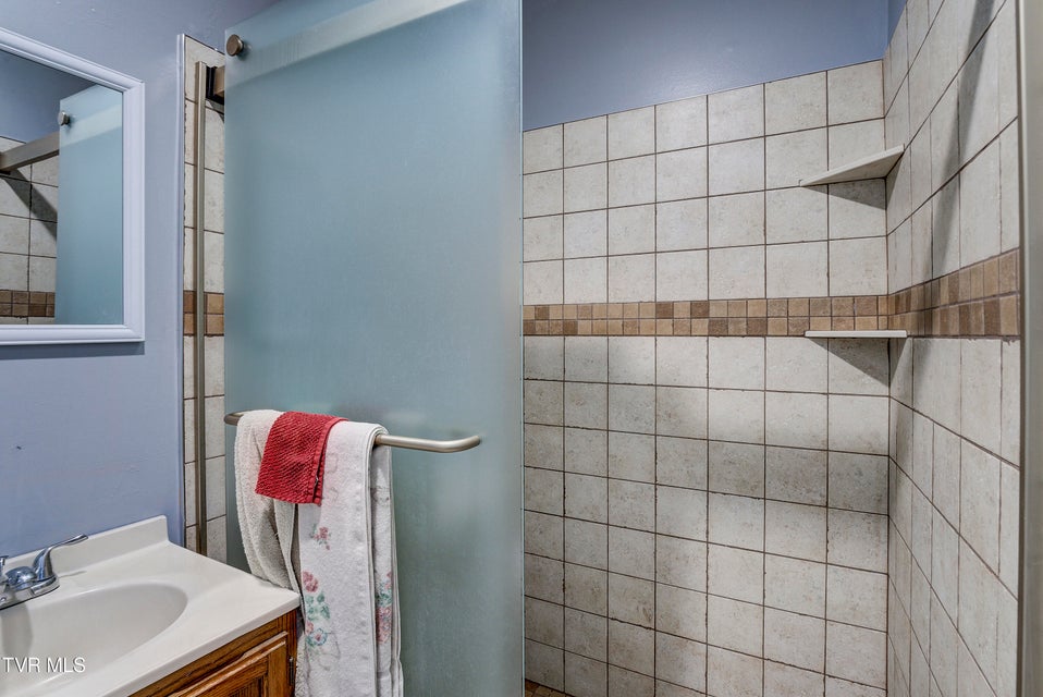 Photo #27: 1604 Boones Creek Road