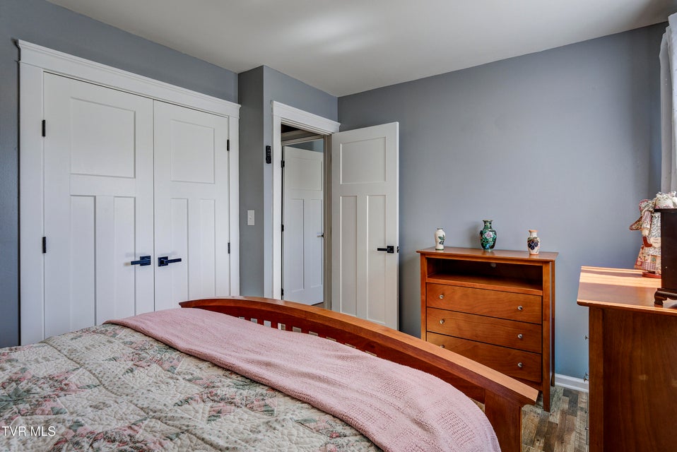 Photo #33: 1604 Boones Creek Road