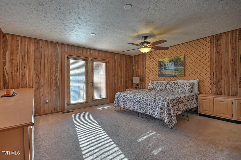 Photo #36: 2480 Elk Way