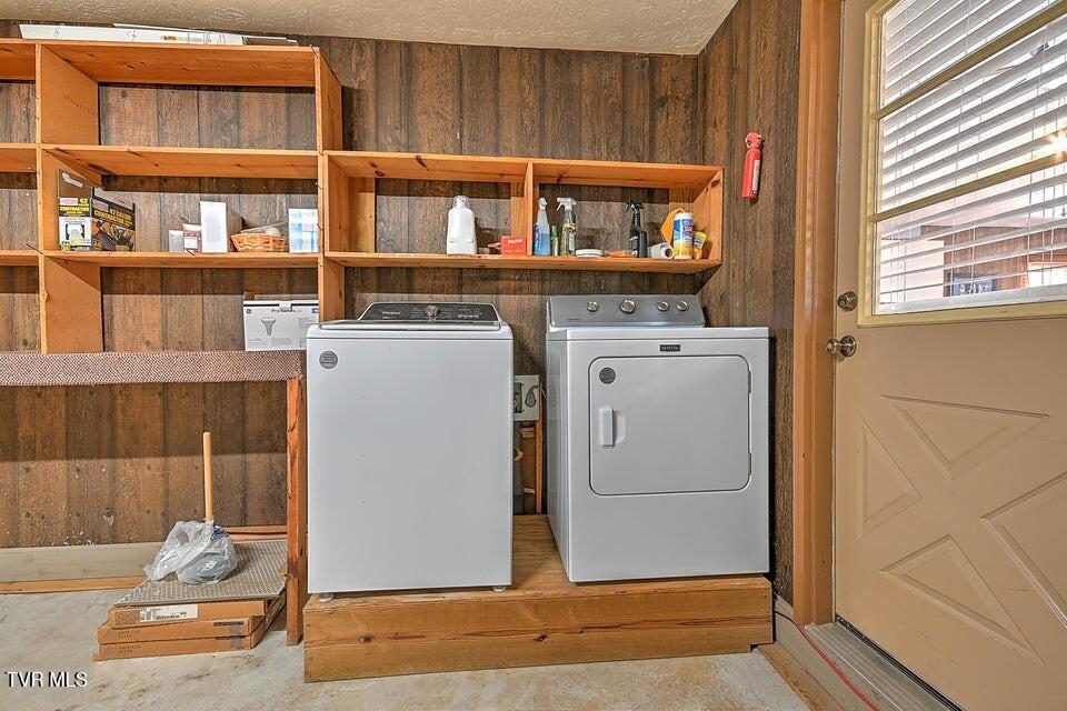 Photo #55: 2480 Elk Way