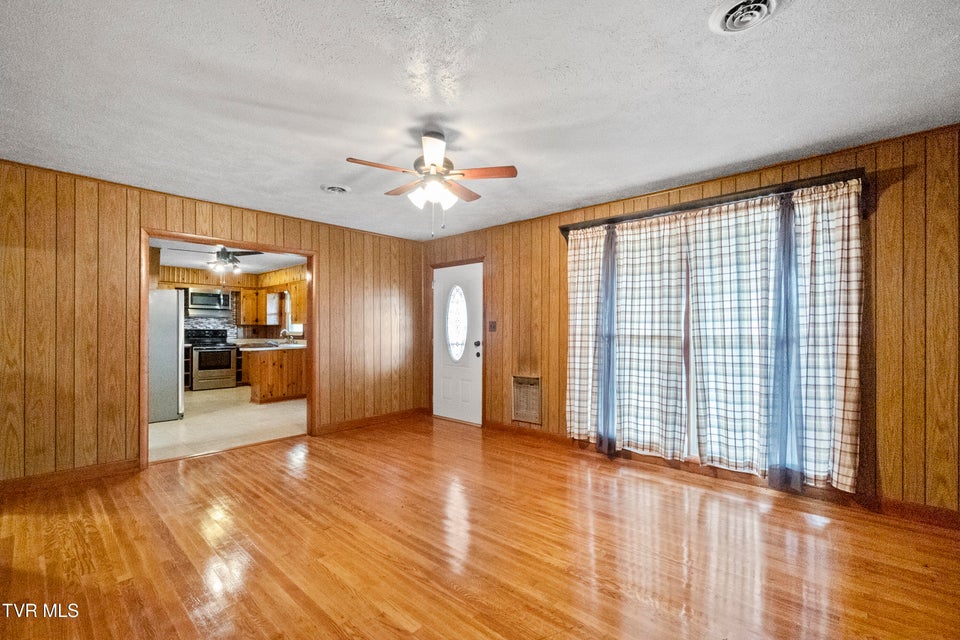 Photo #5: 1830 Sunnyside Road