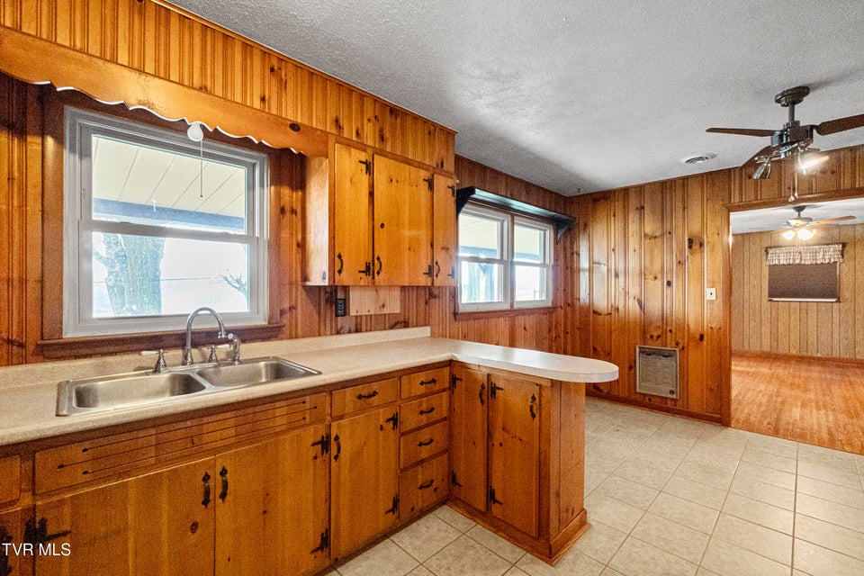 Photo #18: 1830 Sunnyside Road