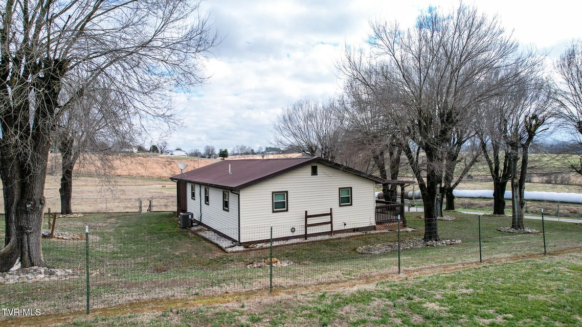 Photo #53: 1830 Sunnyside Road