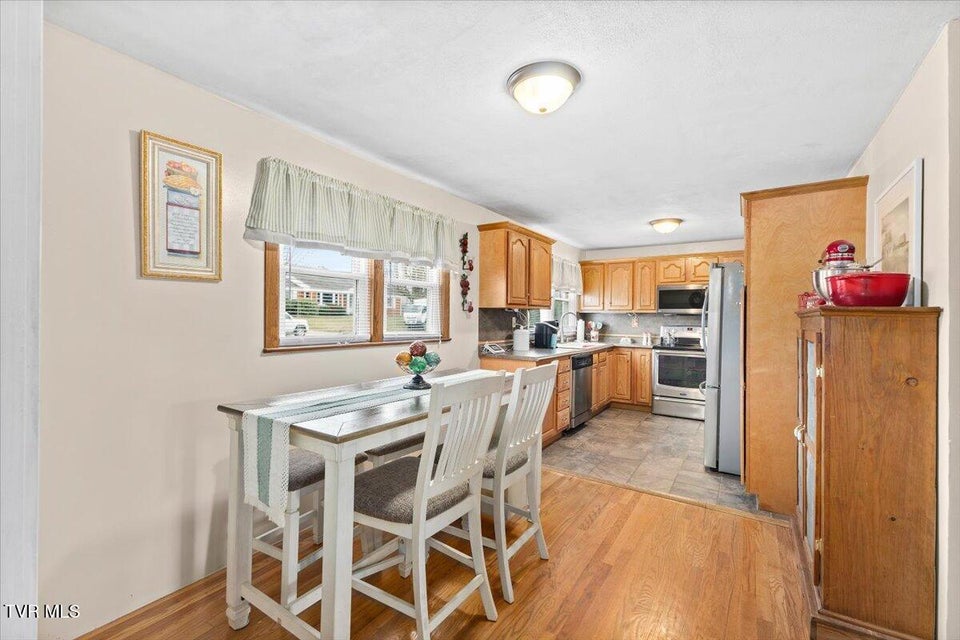 Photo #16: 320 Sherwood Road