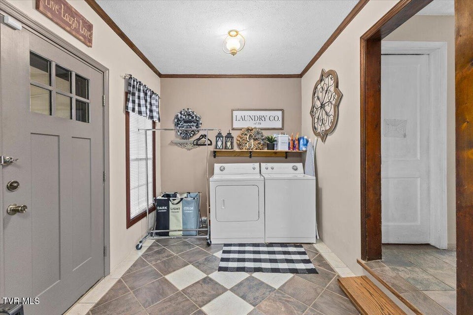 Photo #22: 320 Sherwood Road