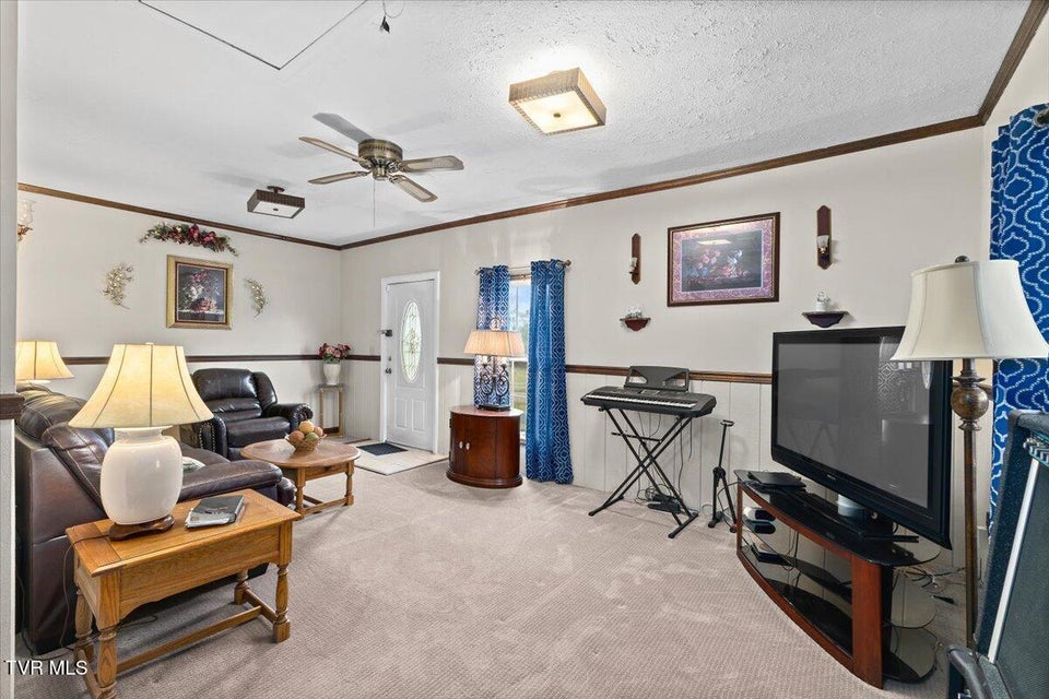 Photo #23: 320 Sherwood Road