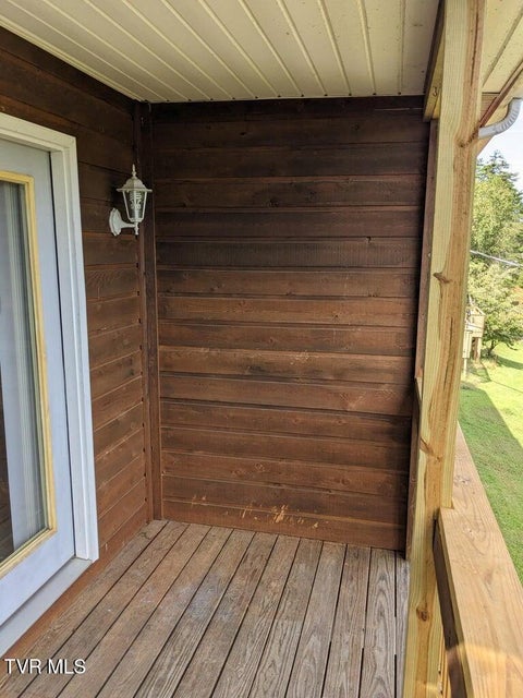 Photo #28: 2482 Elk Way