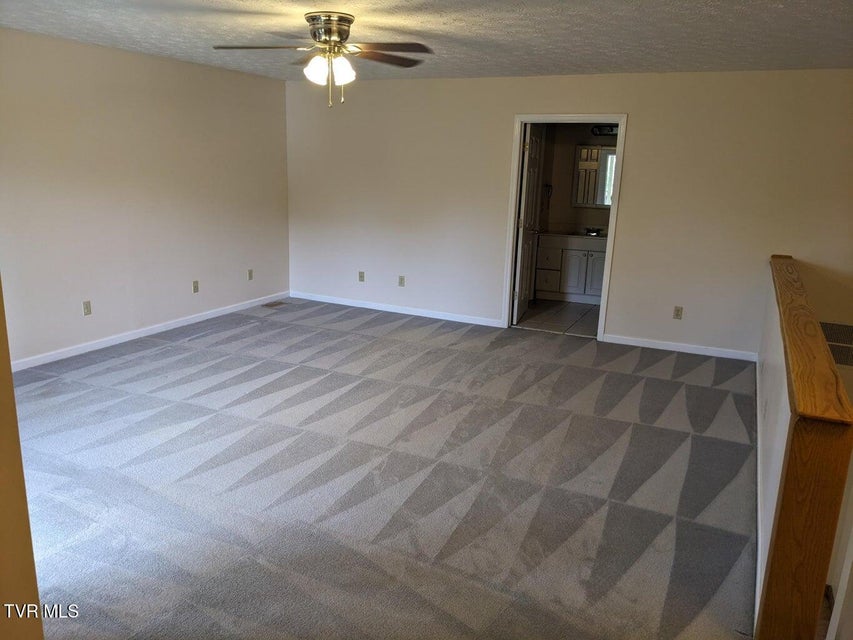 Photo #34: 2482 Elk Way