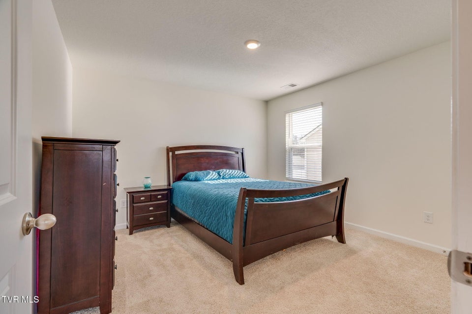 Photo #30: 132 Breckenridge Trace 