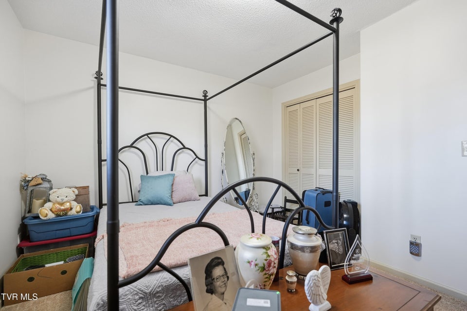 Photo #21: 1707 Lakeview Dr 