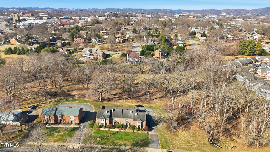 Photo #25: 1707 Lakeview Dr 