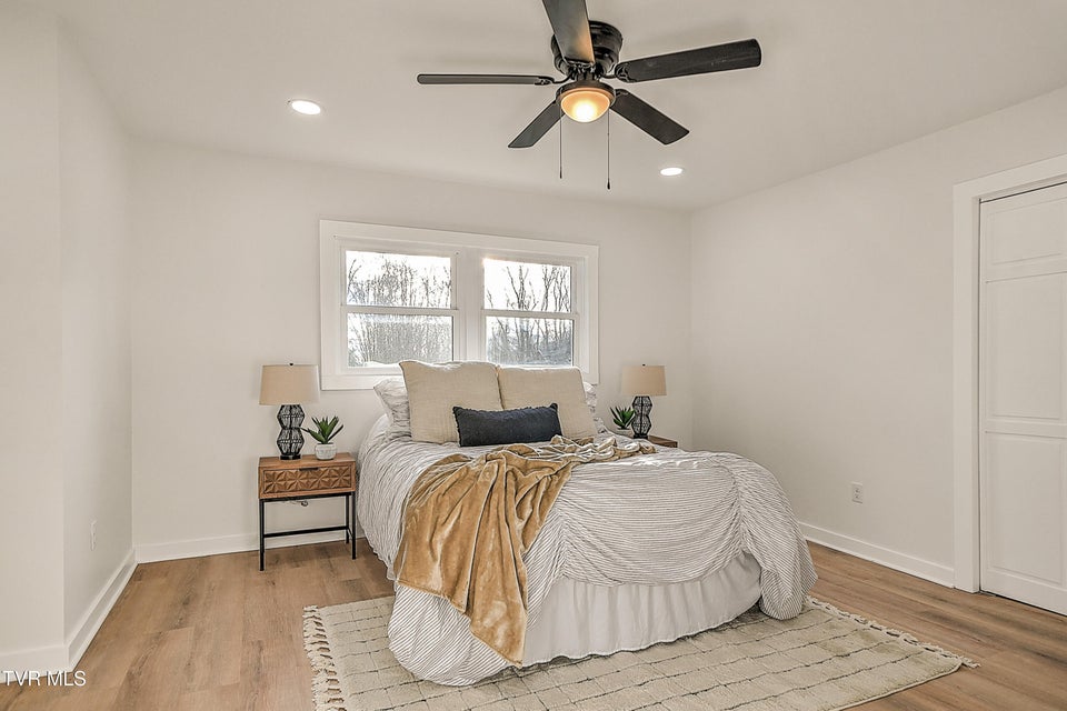 Photo #25: 248 Dean Archer Road