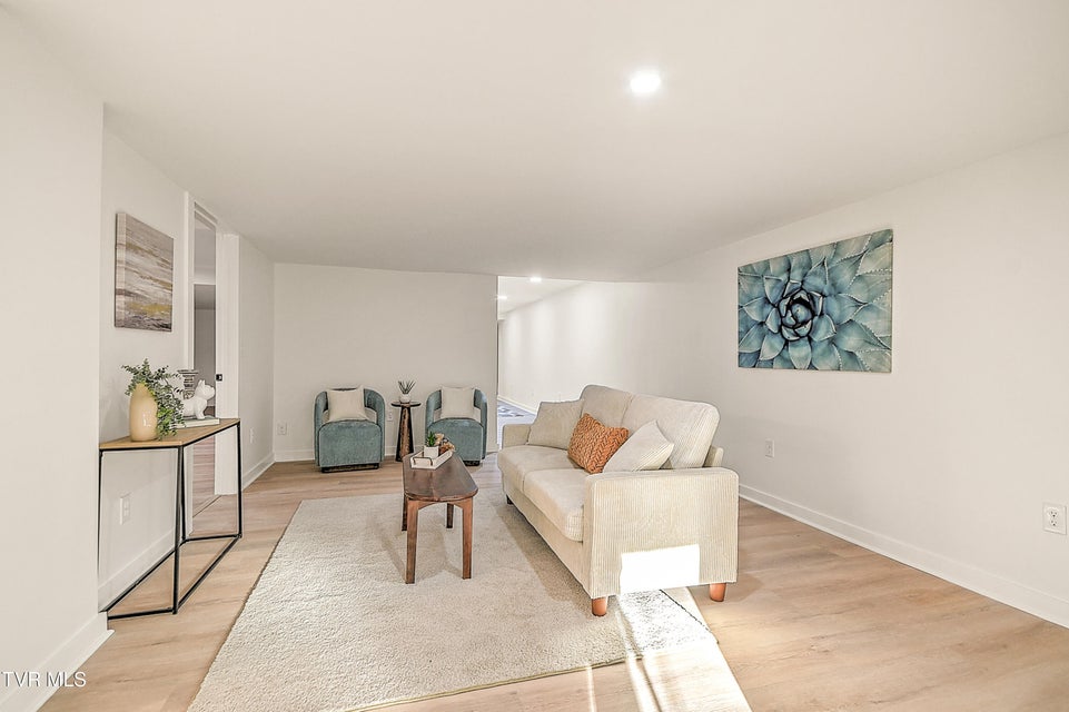 Photo #46: 248 Dean Archer Road