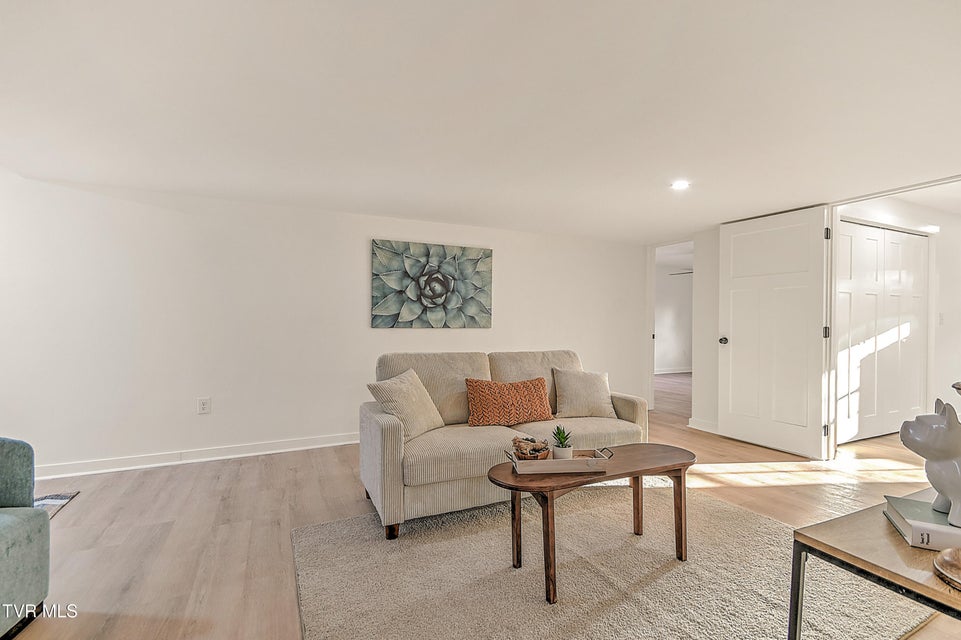 Photo #47: 248 Dean Archer Road