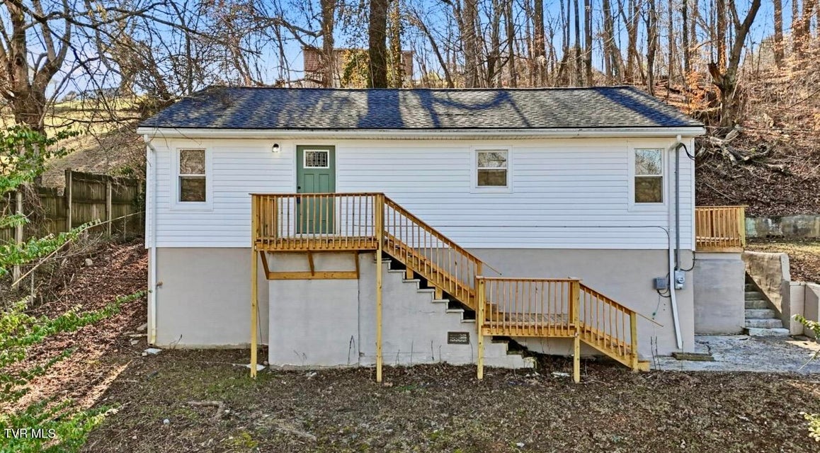 Photo #27: 1658 Echo Court