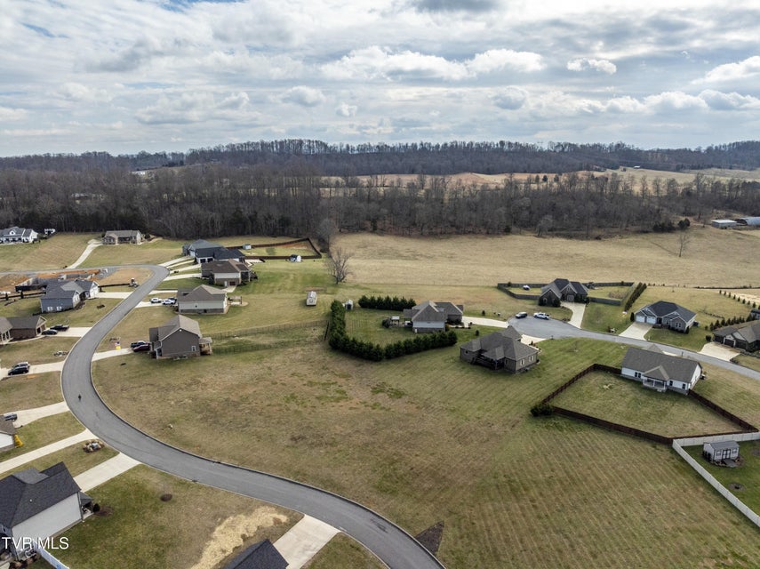 Photo #11: 636 Brady Way