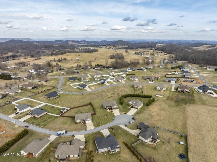 Photo #16: 636 Brady Way