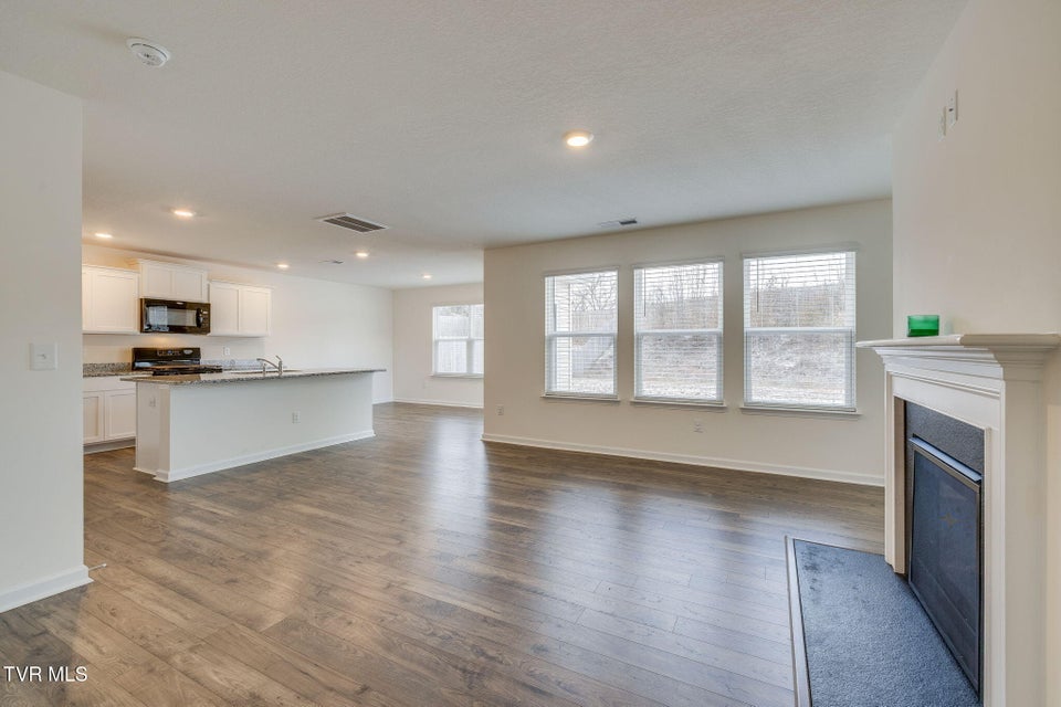 Photo #5: 1461 Gress Mag Mountain