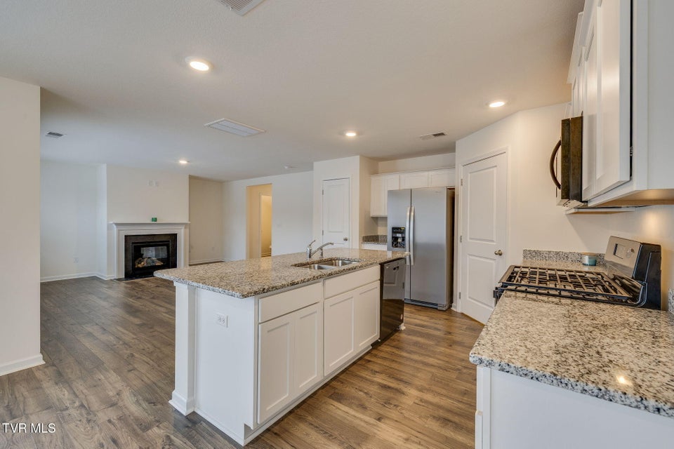 Photo #11: 1461 Gress Mag Mountain