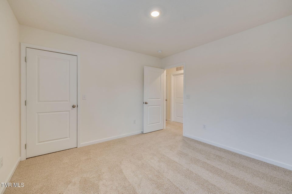 Photo #25: 1461 Gress Mag Mountain