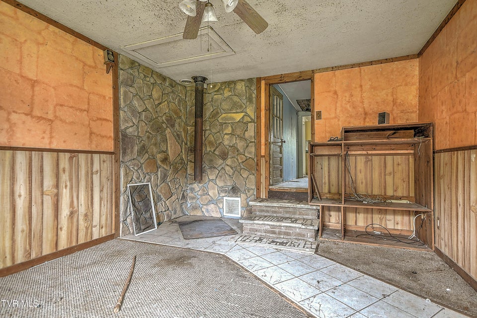 Photo #13: 1403 Bristol Caverns Highway