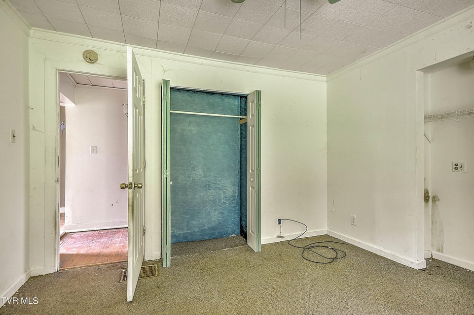 Photo #15: 1403 Bristol Caverns Highway