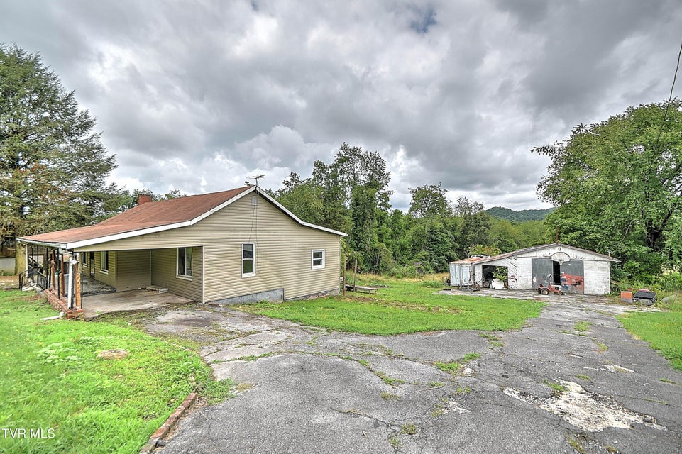 Photo #22: 1403 Bristol Caverns Highway