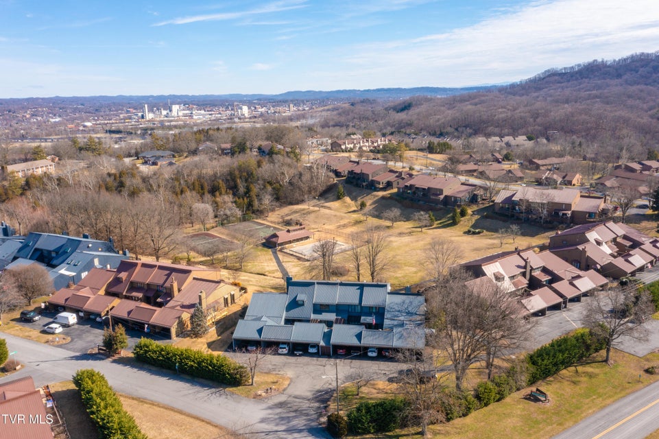 Photo #36: 540 Fleetwood Court