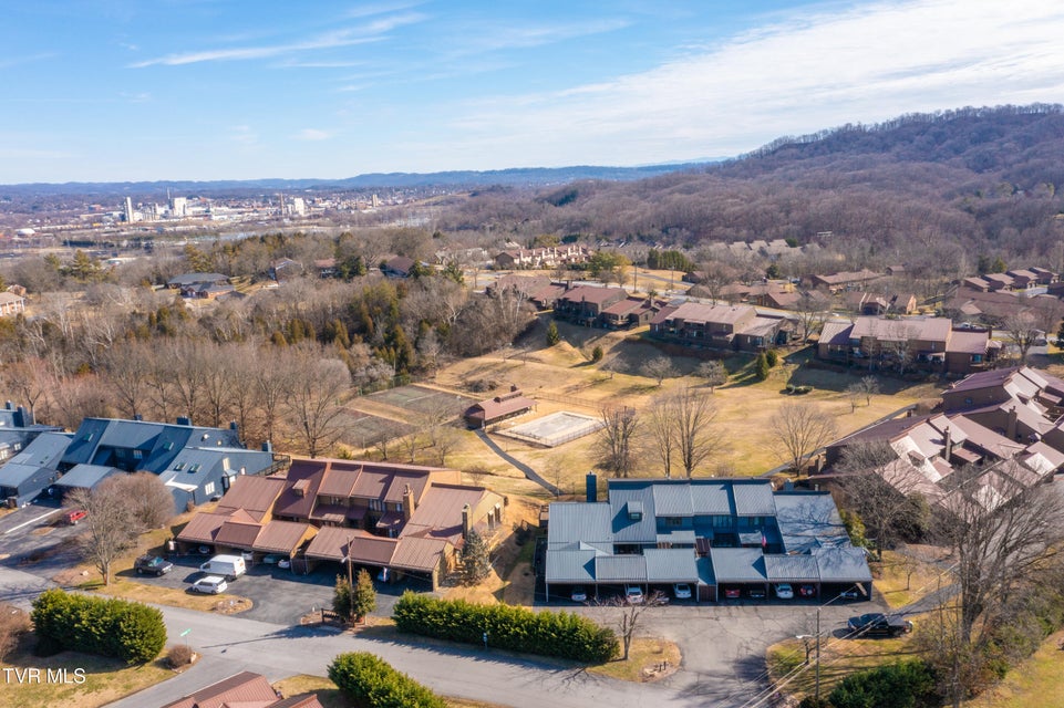 Photo #37: 540 Fleetwood Court