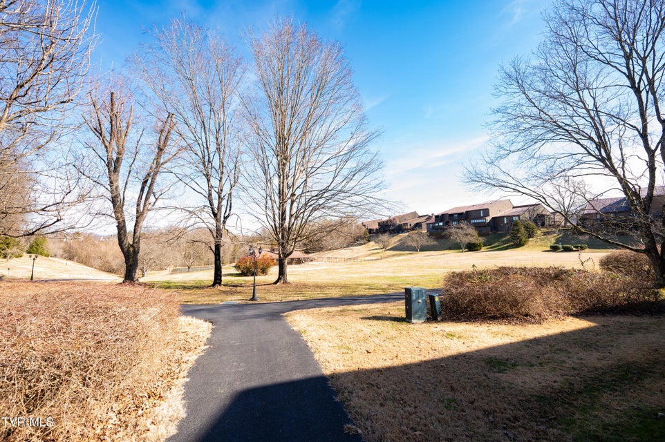 Photo #43: 540 Fleetwood Court