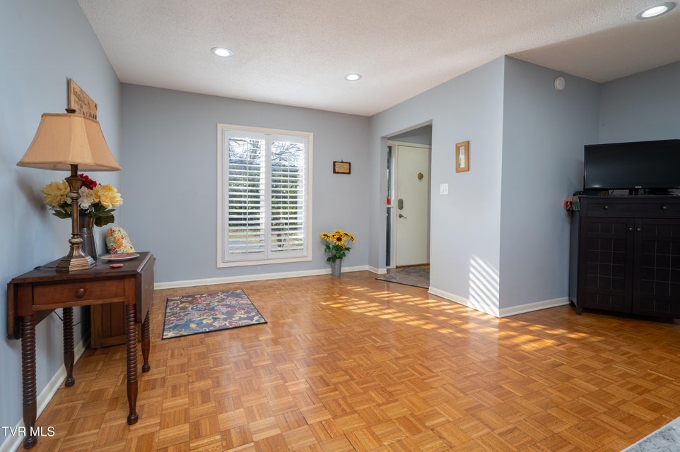 Photo #4: 540 Fleetwood Court