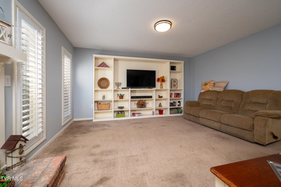 Photo #23: 540 Fleetwood Court