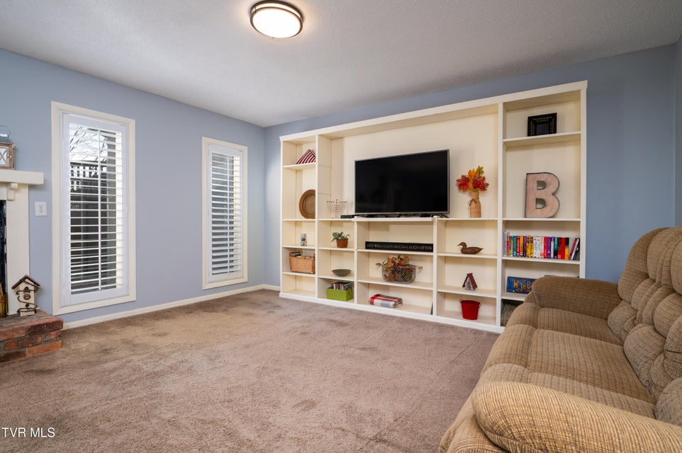 Photo #25: 540 Fleetwood Court