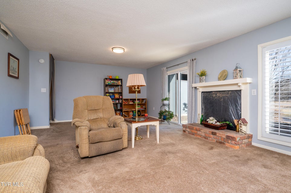 Photo #26: 540 Fleetwood Court