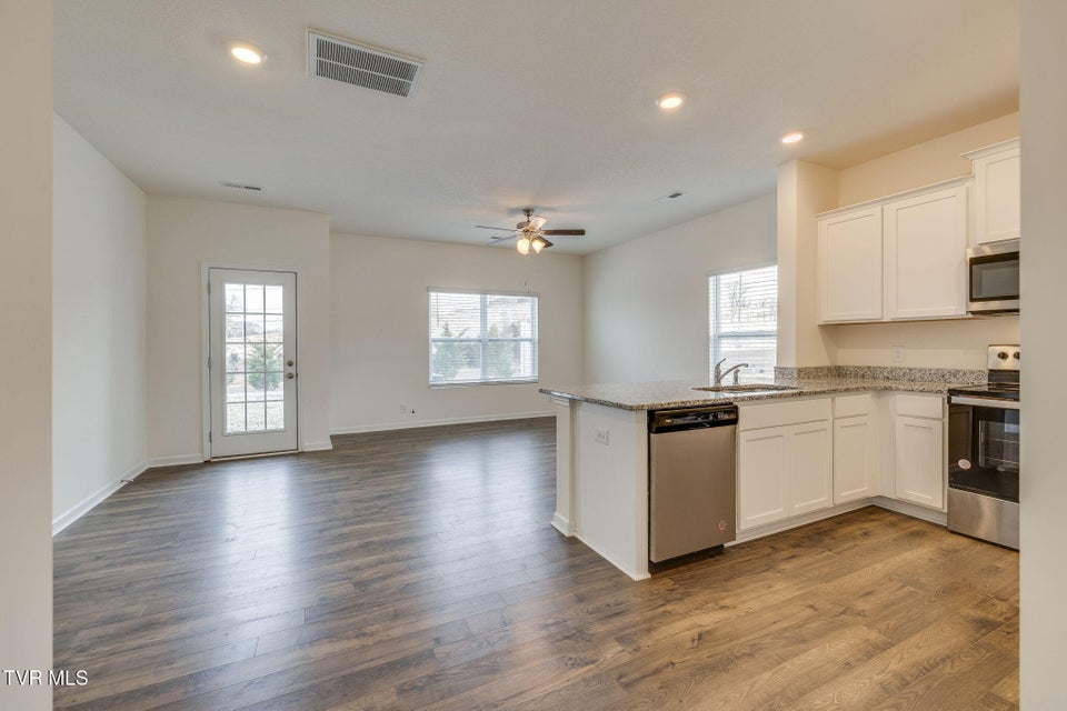 Photo #3: 22 Moon Rock Court