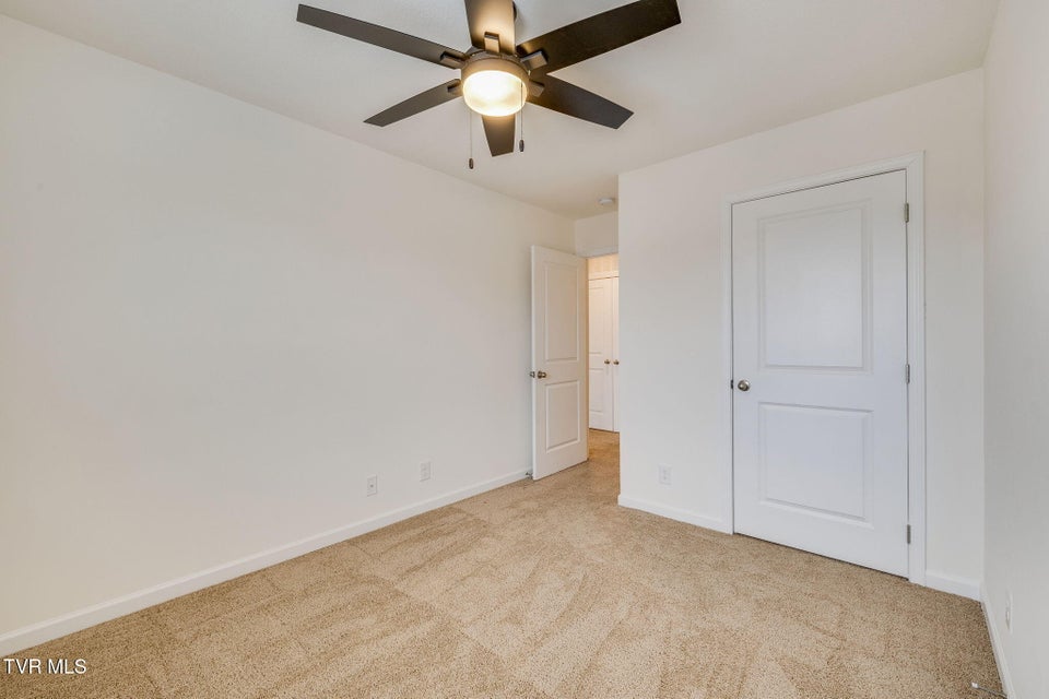 Photo #16: 22 Moon Rock Court