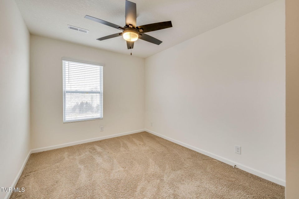 Photo #18: 22 Moon Rock Court