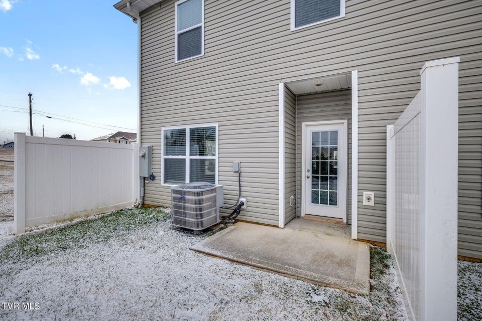 Photo #23: 22 Moon Rock Court