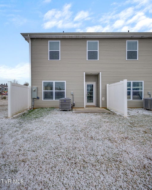 Photo #24: 22 Moon Rock Court