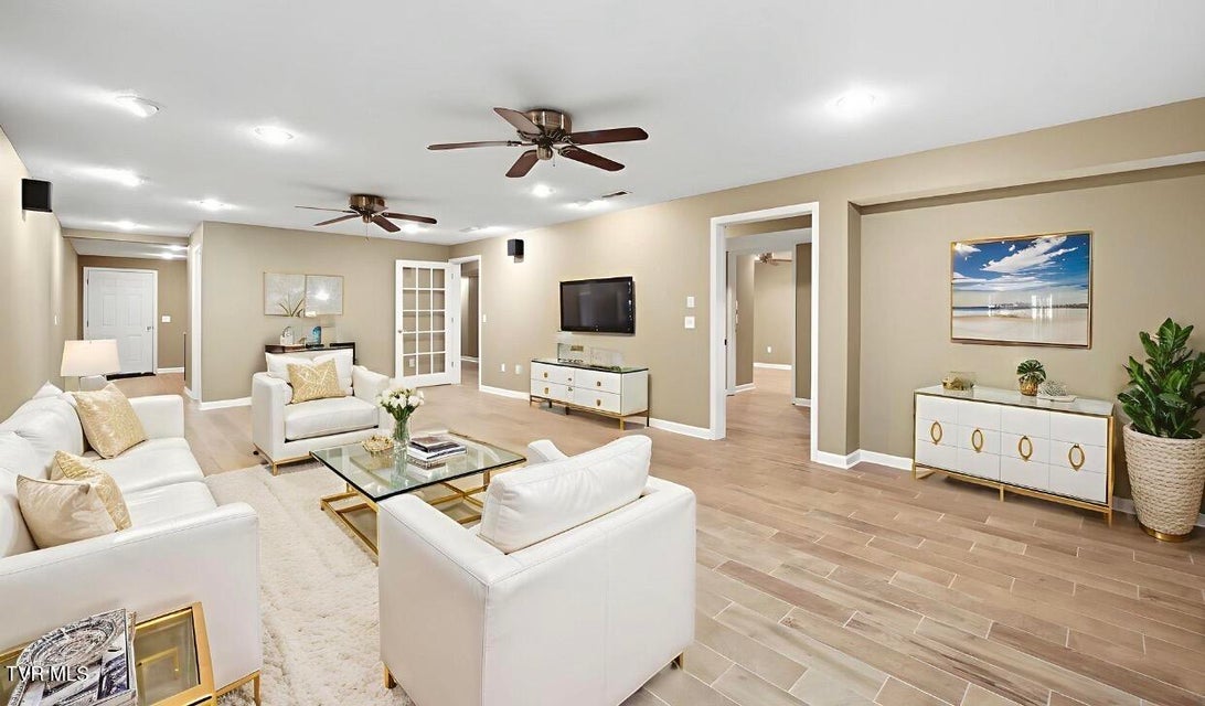 Photo #49: 2070 King College Road