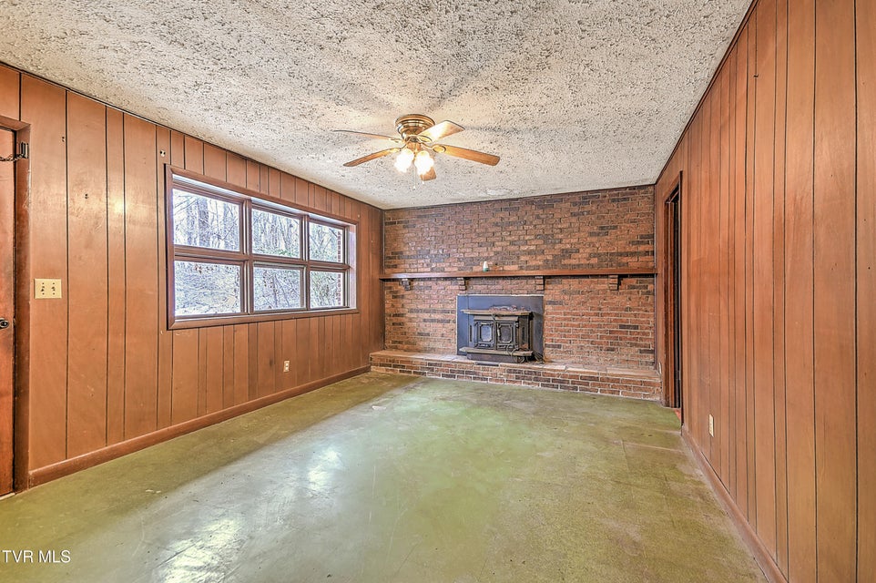 Photo #4: 1432 Jackson Hollow Road