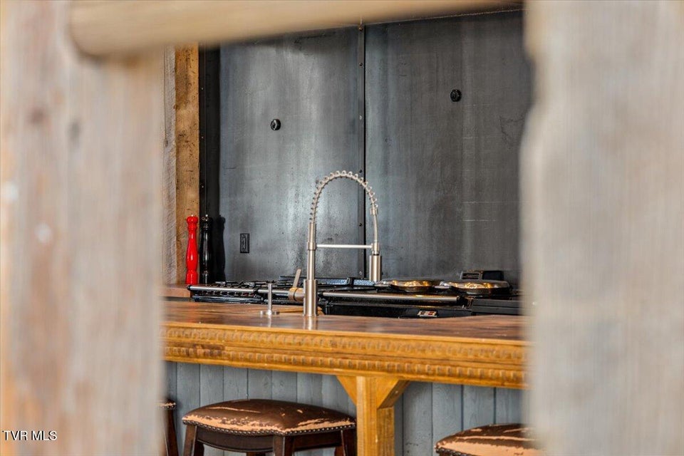 Photo #13: 2752 Knob Creek Road