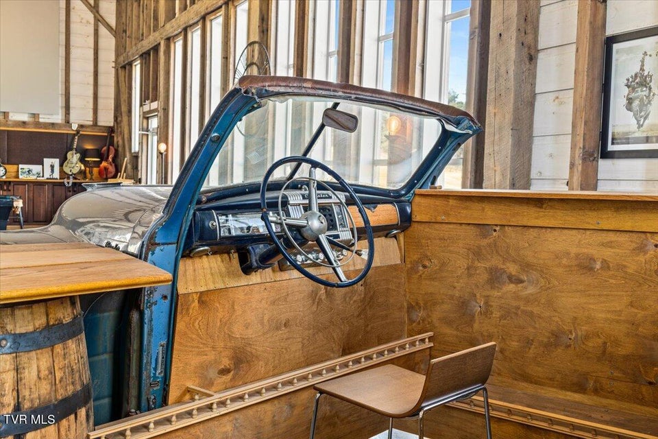 Photo #87: 2752 Knob Creek Road