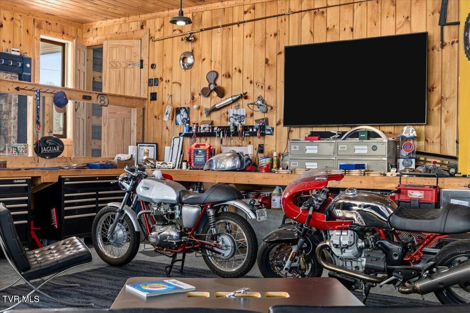 Photo #93: 2752 Knob Creek Road