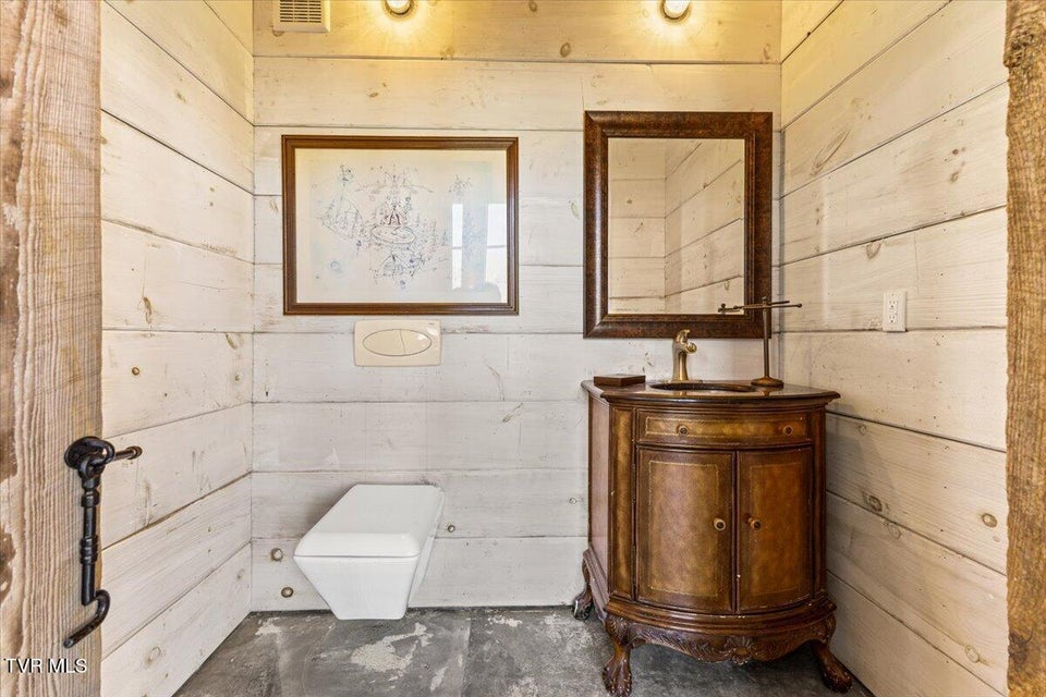 Photo #88: 2752 Knob Creek Road