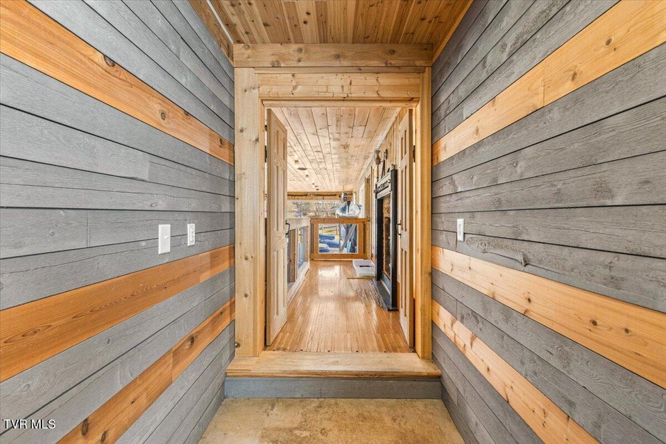 Photo #98: 2752 Knob Creek Road