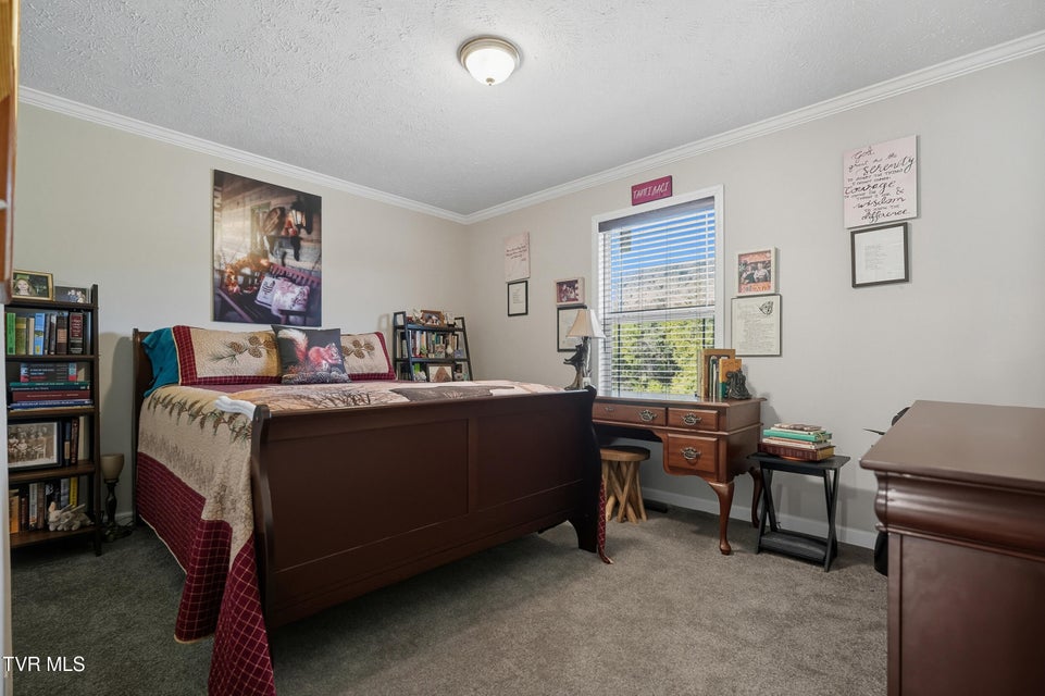 Photo #29: 470 Roaming Drive