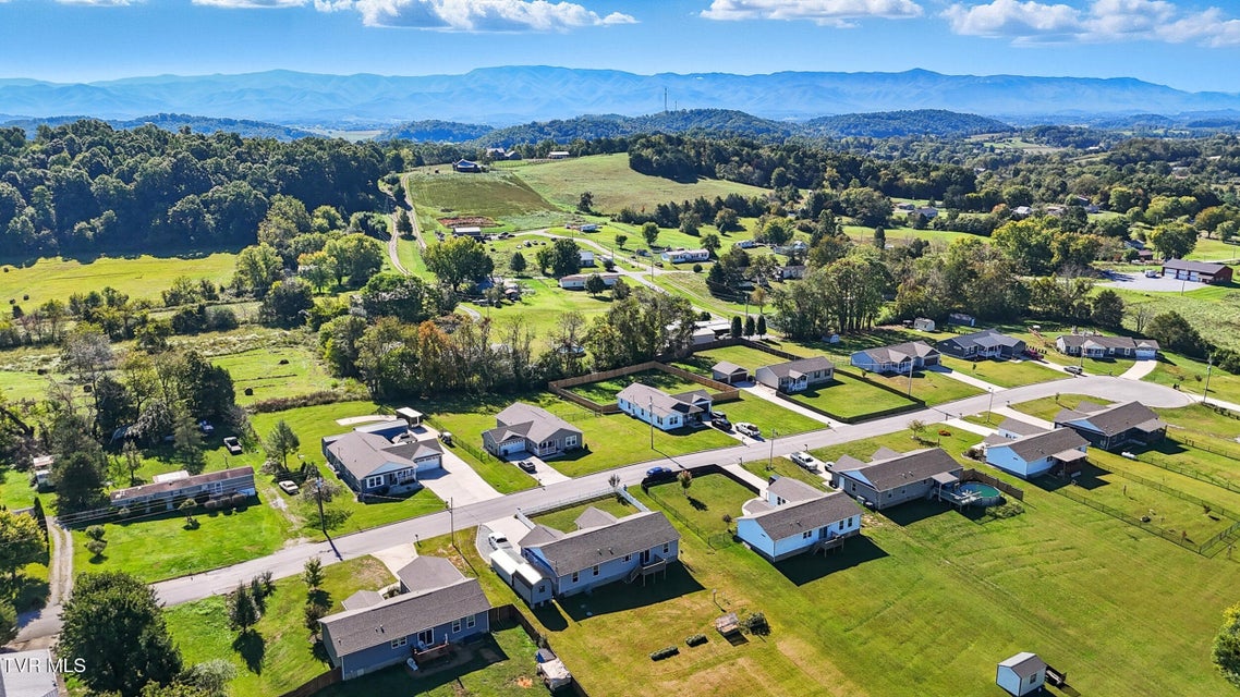 Photo #44: 470 Roaming Drive