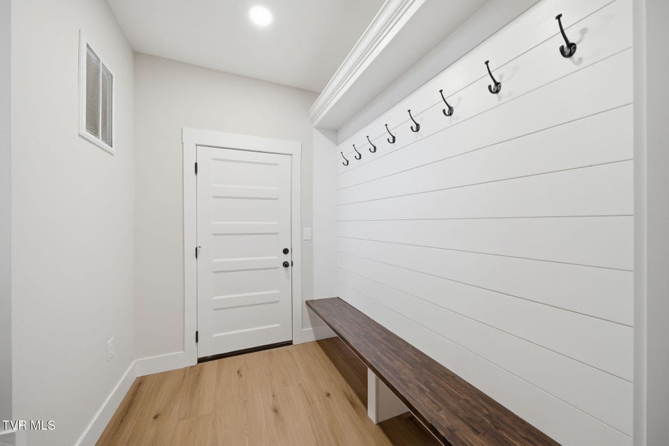 Photo #24: 287 Winston Place