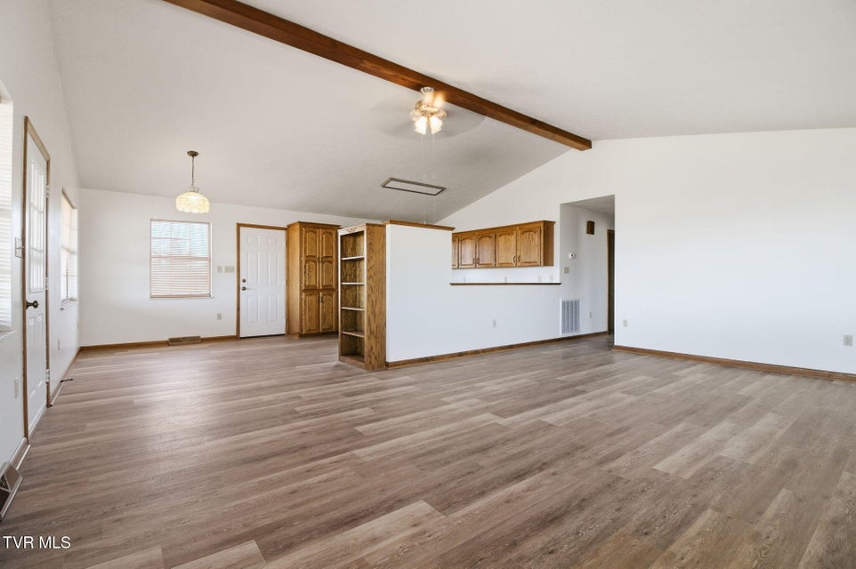 Photo #11: 1530 Easterly Road